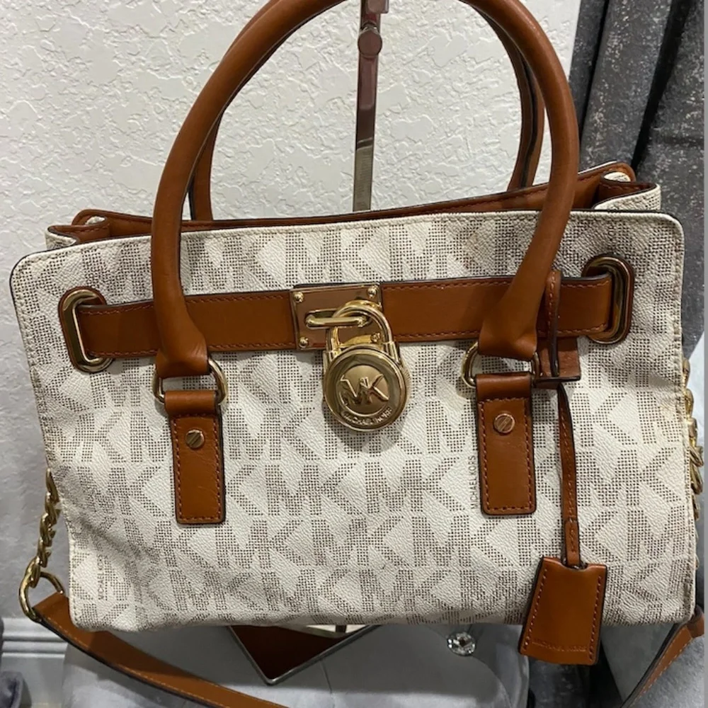 Authentic MICHAEL KORS Hamilton Logo Satchel - Picture 3 of 8